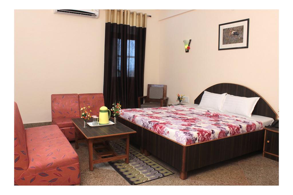 Geetanjali Hotel & Motel Bharatpur Habitación foto