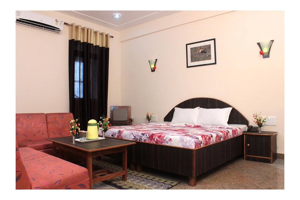Geetanjali Hotel & Motel Bharatpur Habitación foto