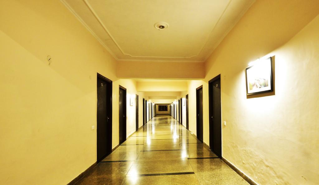 Geetanjali Hotel & Motel Bharatpur Exterior foto